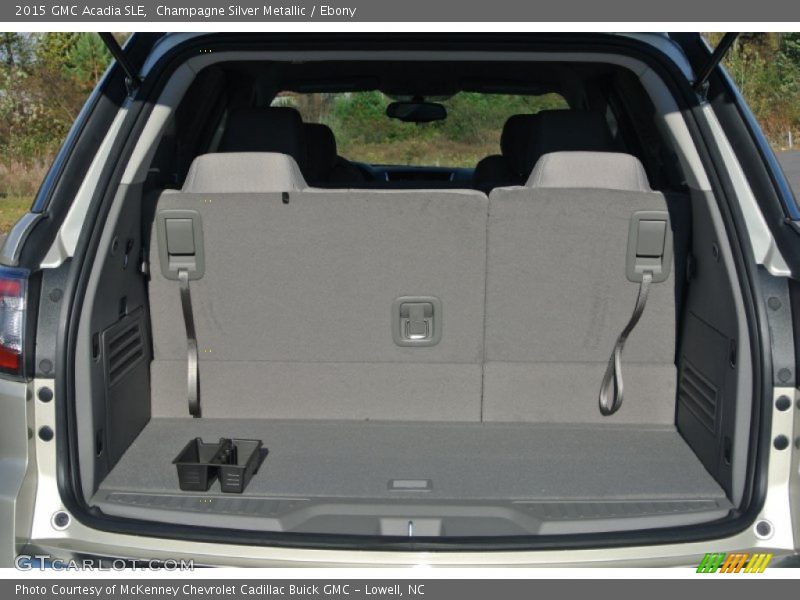 Champagne Silver Metallic / Ebony 2015 GMC Acadia SLE