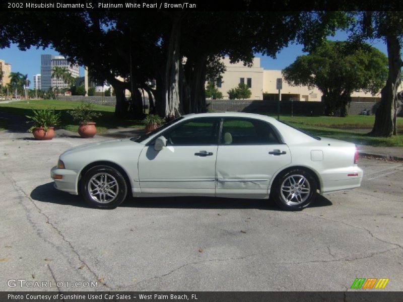 Platinum White Pearl / Brown/Tan 2002 Mitsubishi Diamante LS