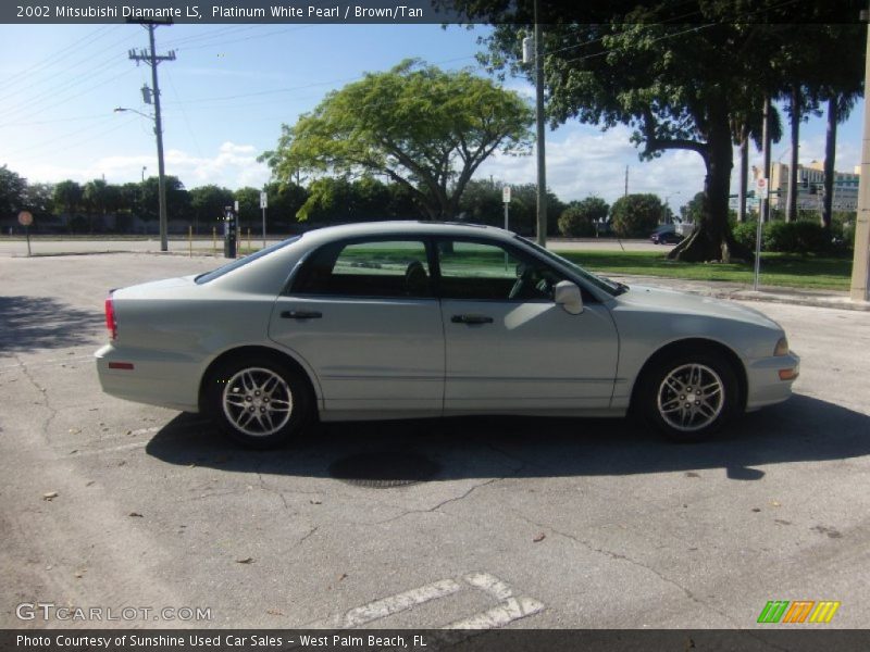 Platinum White Pearl / Brown/Tan 2002 Mitsubishi Diamante LS
