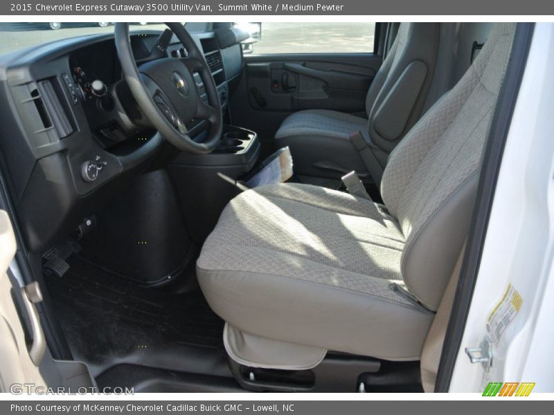 Summit White / Medium Pewter 2015 Chevrolet Express Cutaway 3500 Utility Van