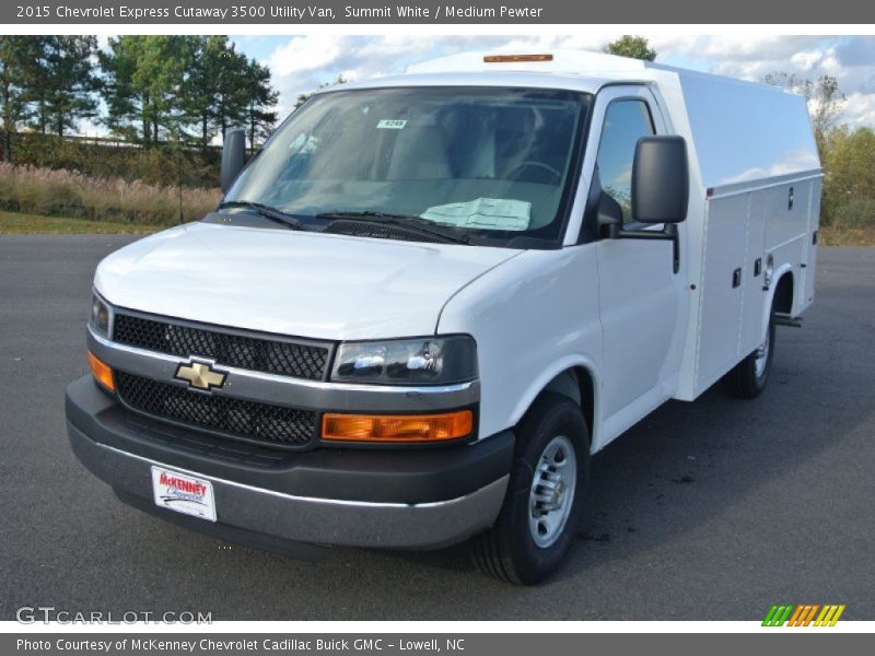 Summit White / Medium Pewter 2015 Chevrolet Express Cutaway 3500 Utility Van