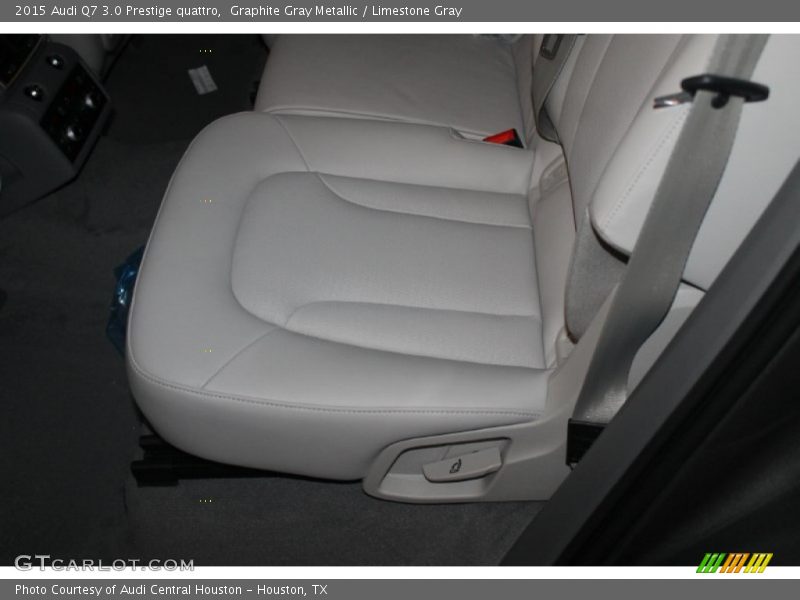 Graphite Gray Metallic / Limestone Gray 2015 Audi Q7 3.0 Prestige quattro