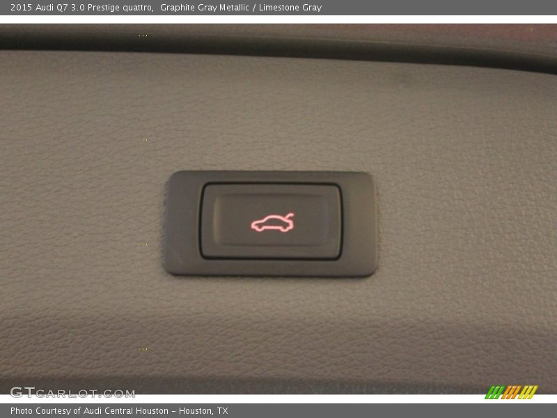Graphite Gray Metallic / Limestone Gray 2015 Audi Q7 3.0 Prestige quattro