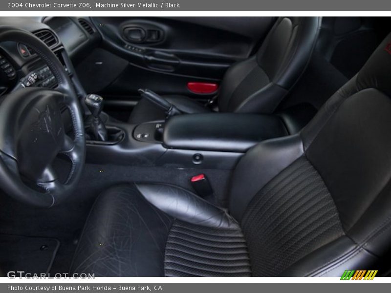 Machine Silver Metallic / Black 2004 Chevrolet Corvette Z06