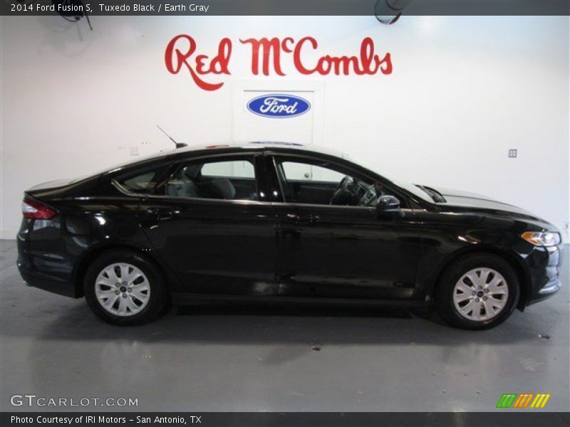 Tuxedo Black / Earth Gray 2014 Ford Fusion S