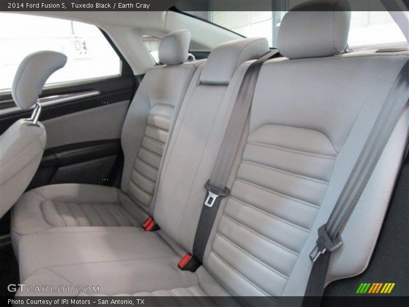 Tuxedo Black / Earth Gray 2014 Ford Fusion S