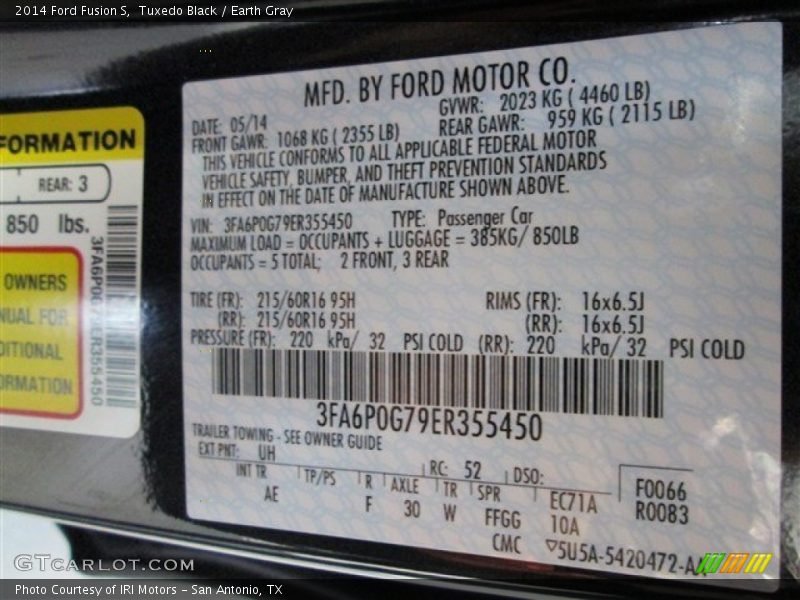 Tuxedo Black / Earth Gray 2014 Ford Fusion S