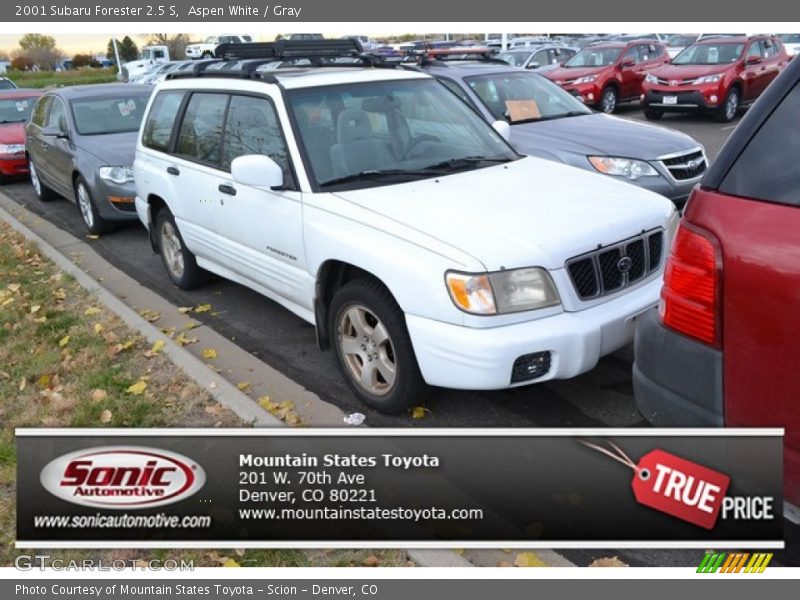 Aspen White / Gray 2001 Subaru Forester 2.5 S