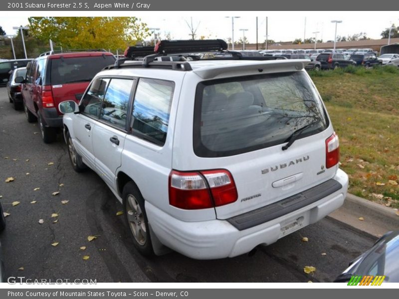 Aspen White / Gray 2001 Subaru Forester 2.5 S