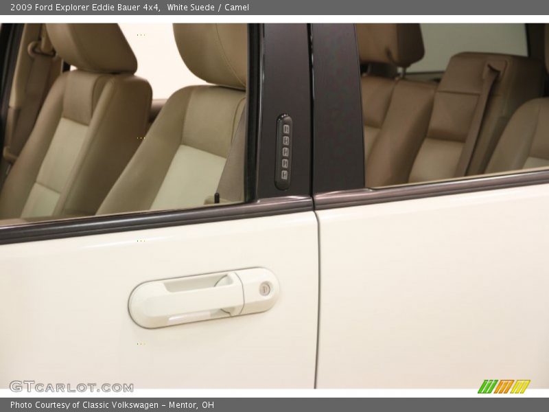 White Suede / Camel 2009 Ford Explorer Eddie Bauer 4x4