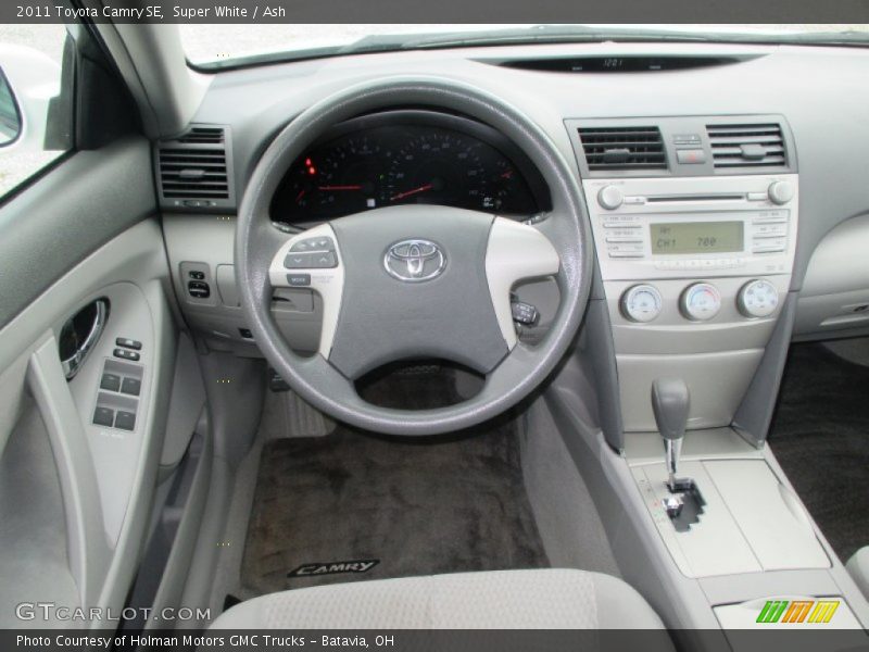 Super White / Ash 2011 Toyota Camry SE