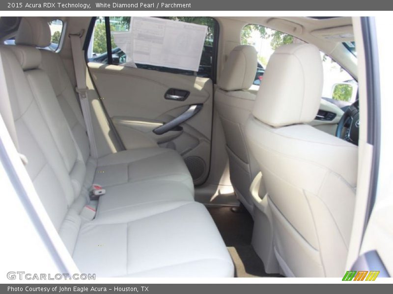 White Diamond Pearl / Parchment 2015 Acura RDX Technology