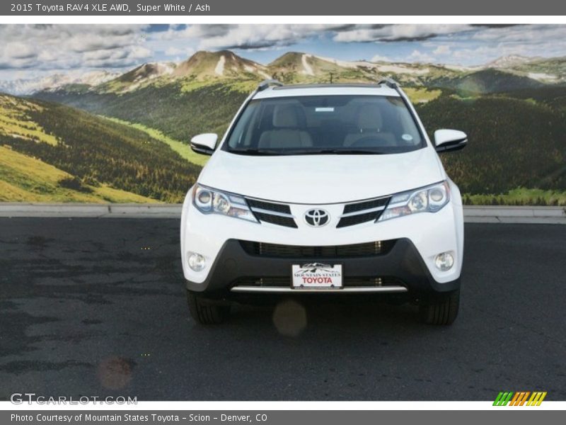Super White / Ash 2015 Toyota RAV4 XLE AWD