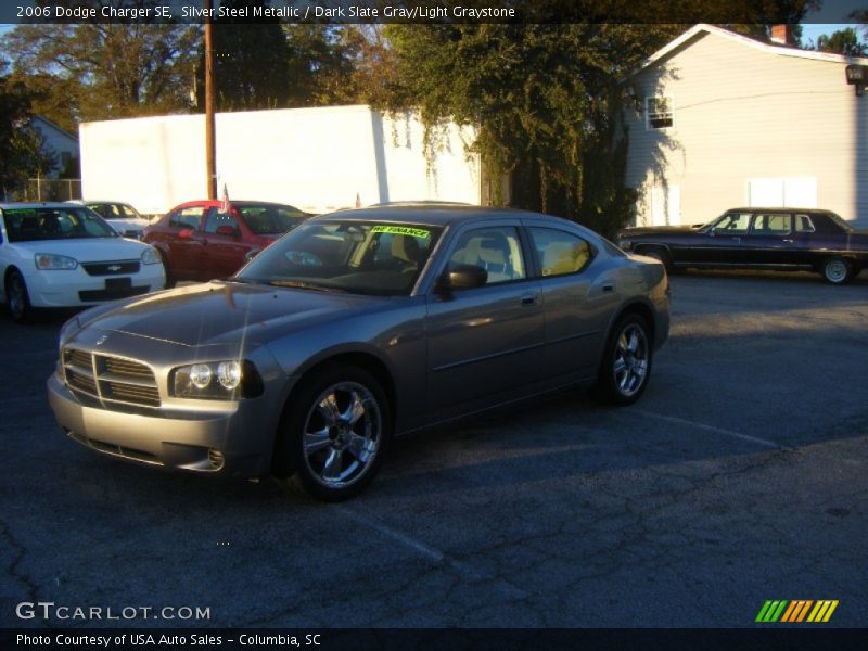 Silver Steel Metallic / Dark Slate Gray/Light Graystone 2006 Dodge Charger SE