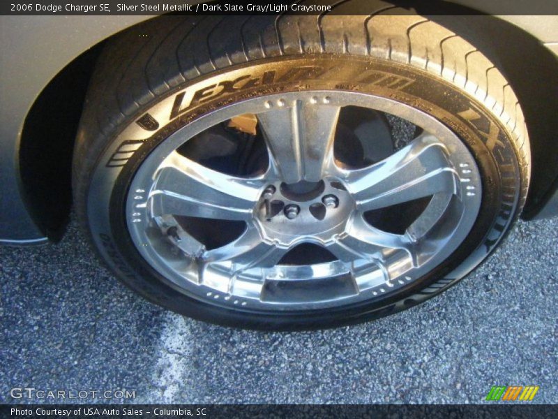 Silver Steel Metallic / Dark Slate Gray/Light Graystone 2006 Dodge Charger SE