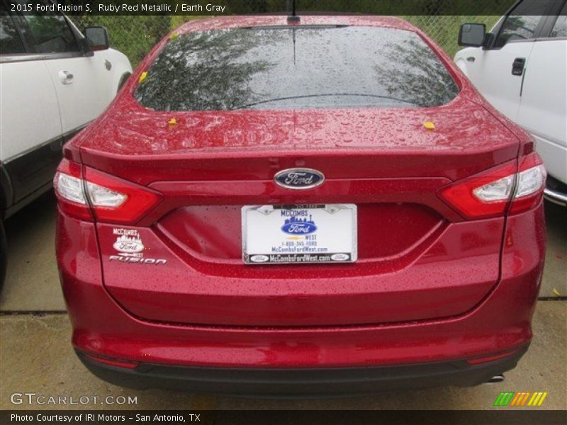 Ruby Red Metallic / Earth Gray 2015 Ford Fusion S