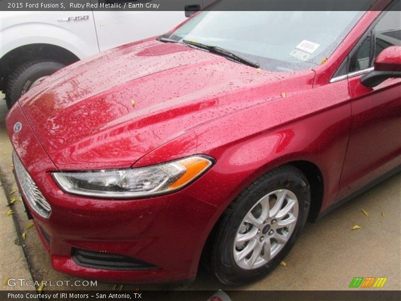 Ruby Red Metallic / Earth Gray 2015 Ford Fusion S