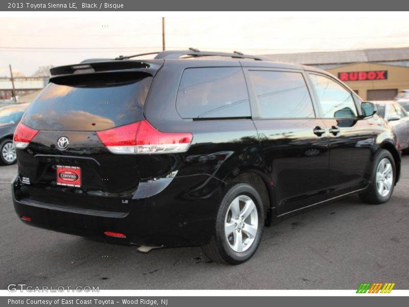 Black / Bisque 2013 Toyota Sienna LE