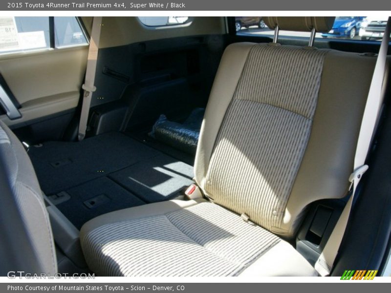 Super White / Black 2015 Toyota 4Runner Trail Premium 4x4