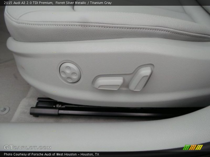 Florett Silver Metallic / Titanium Gray 2015 Audi A3 2.0 TDI Premium