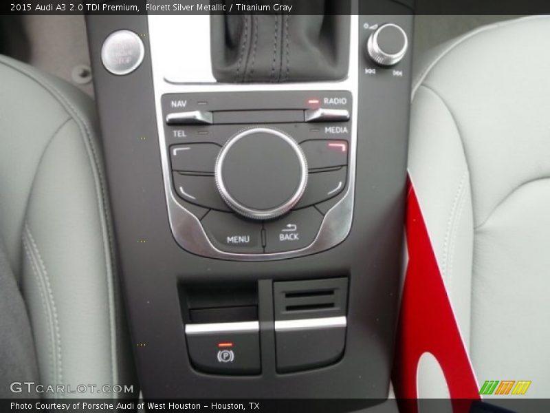 Florett Silver Metallic / Titanium Gray 2015 Audi A3 2.0 TDI Premium