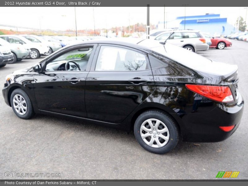 Ultra Black / Gray 2012 Hyundai Accent GLS 4 Door