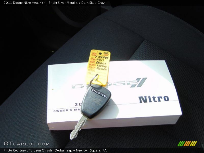 Bright Silver Metallic / Dark Slate Gray 2011 Dodge Nitro Heat 4x4