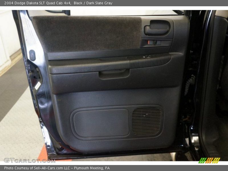 Black / Dark Slate Gray 2004 Dodge Dakota SLT Quad Cab 4x4