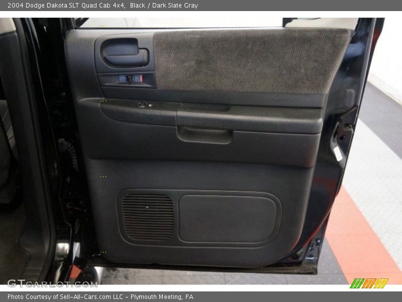 Black / Dark Slate Gray 2004 Dodge Dakota SLT Quad Cab 4x4