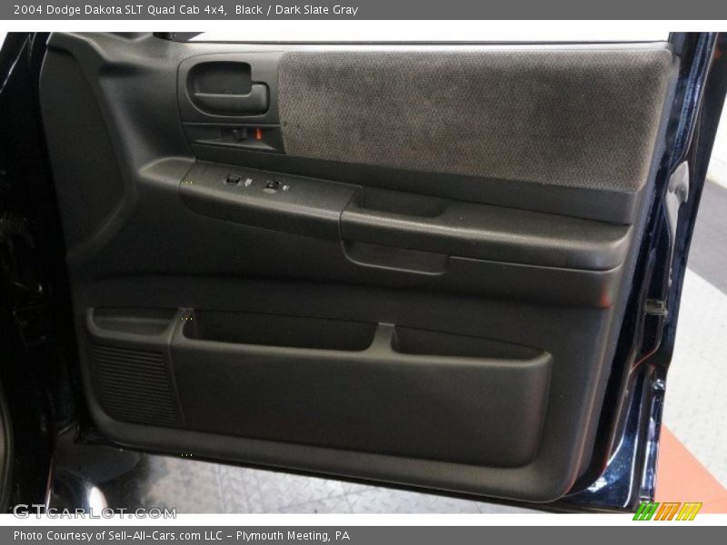 Black / Dark Slate Gray 2004 Dodge Dakota SLT Quad Cab 4x4