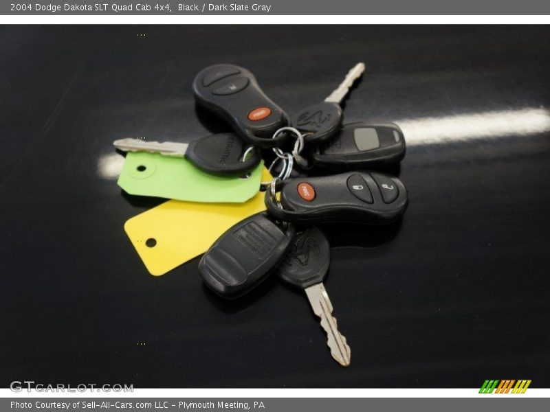Black / Dark Slate Gray 2004 Dodge Dakota SLT Quad Cab 4x4