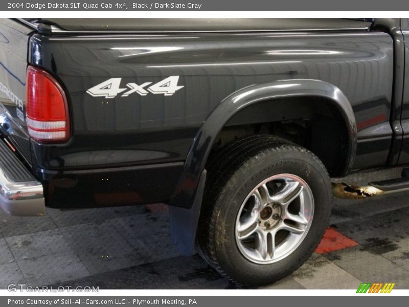 Black / Dark Slate Gray 2004 Dodge Dakota SLT Quad Cab 4x4