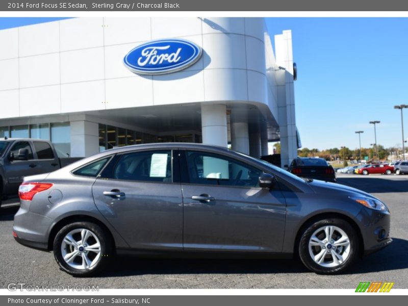 Sterling Gray / Charcoal Black 2014 Ford Focus SE Sedan