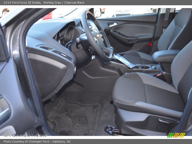 Sterling Gray / Charcoal Black 2014 Ford Focus SE Sedan