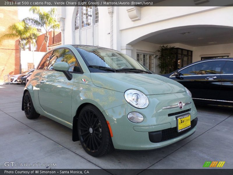 Verde Chiaro (Light Green) / Marrone/Avorio (Brown/Ivory) 2013 Fiat 500 c cabrio Pop