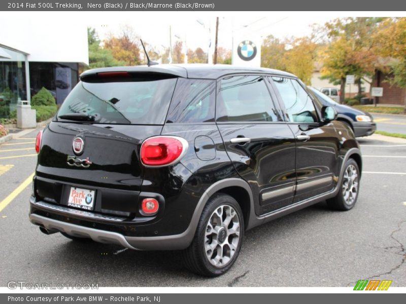 Nero (Black) / Black/Marrone (Black/Brown) 2014 Fiat 500L Trekking