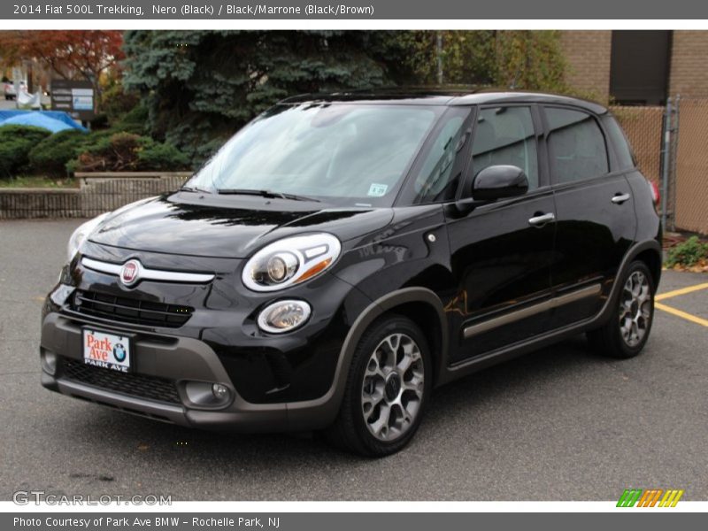 Nero (Black) / Black/Marrone (Black/Brown) 2014 Fiat 500L Trekking