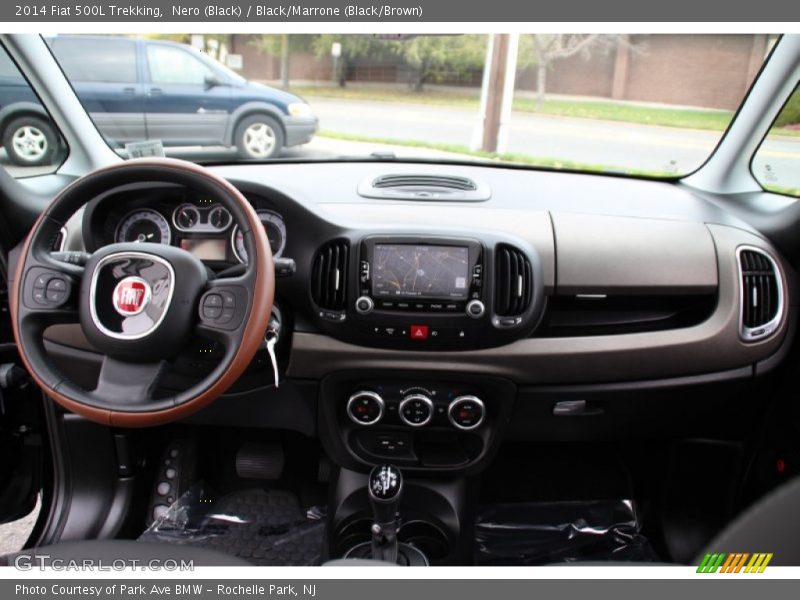 Nero (Black) / Black/Marrone (Black/Brown) 2014 Fiat 500L Trekking