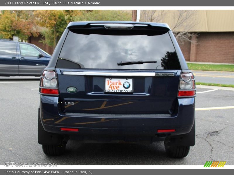 Baltic Blue Metallic / Almond 2011 Land Rover LR2 HSE