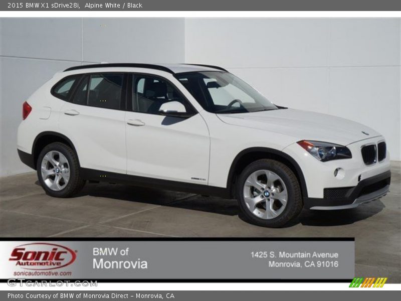 Alpine White / Black 2015 BMW X1 sDrive28i