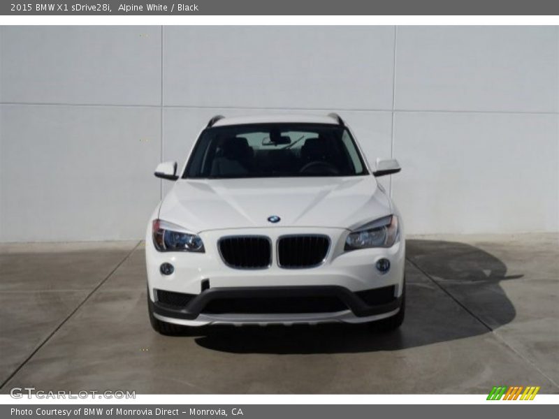 Alpine White / Black 2015 BMW X1 sDrive28i