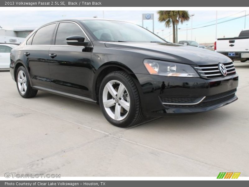 Black / Titan Black 2013 Volkswagen Passat 2.5L SE