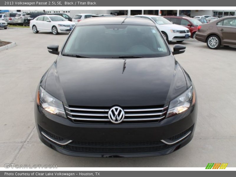 Black / Titan Black 2013 Volkswagen Passat 2.5L SE
