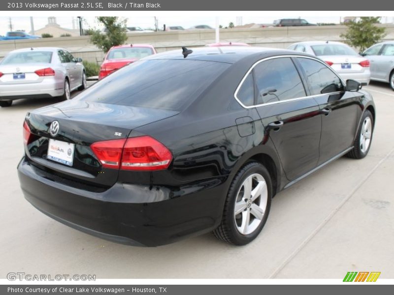 Black / Titan Black 2013 Volkswagen Passat 2.5L SE