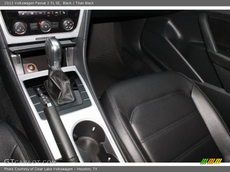 Black / Titan Black 2013 Volkswagen Passat 2.5L SE