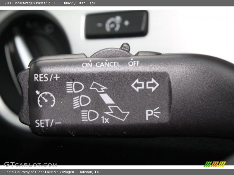 Black / Titan Black 2013 Volkswagen Passat 2.5L SE