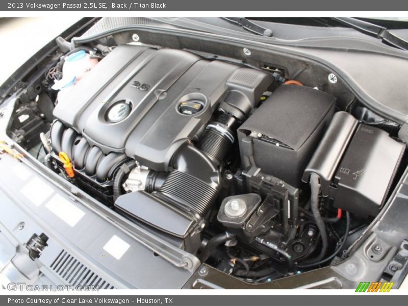 Black / Titan Black 2013 Volkswagen Passat 2.5L SE