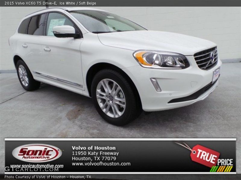 Ice White / Soft Beige 2015 Volvo XC60 T5 Drive-E