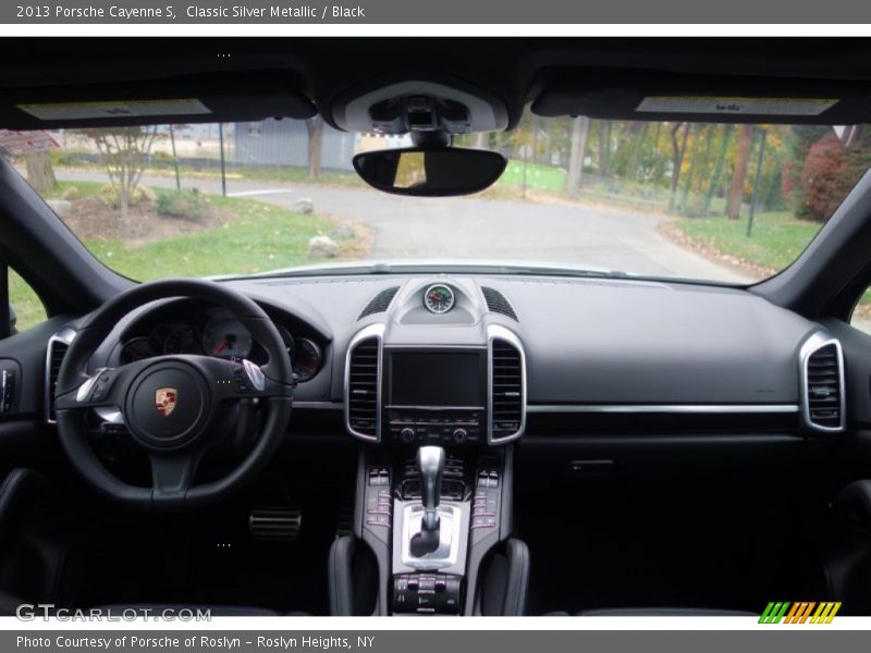Classic Silver Metallic / Black 2013 Porsche Cayenne S