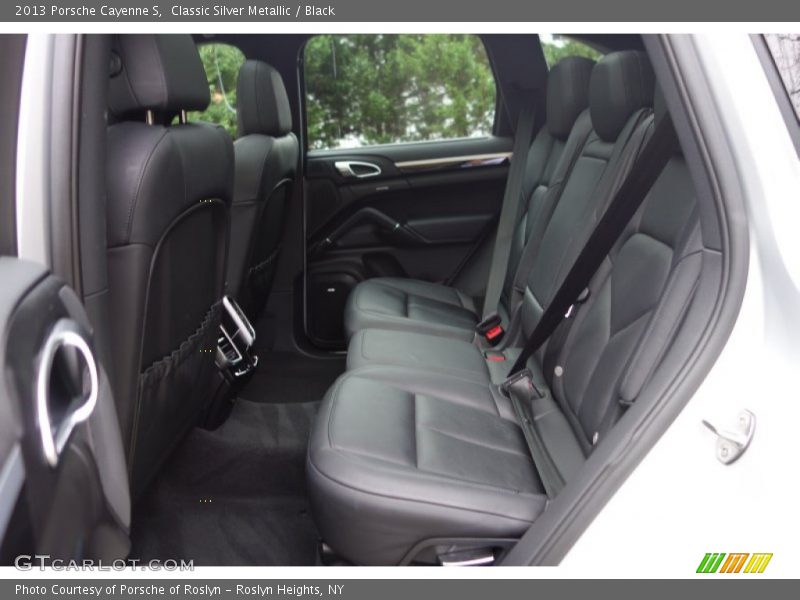 Classic Silver Metallic / Black 2013 Porsche Cayenne S